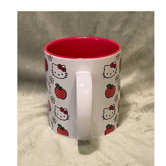 Hello Kitty Apples & Daisies Large 20oz Ceramic Coffee Mug-NEW - Picture 2 of 6
